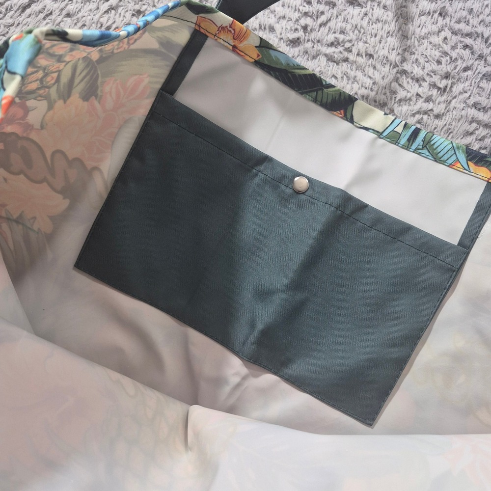 Tommy Bahama Pineapple Blooms Tote WH768490 Tropical Green Canvas Beach Bag NWT - Picture 6 of 7